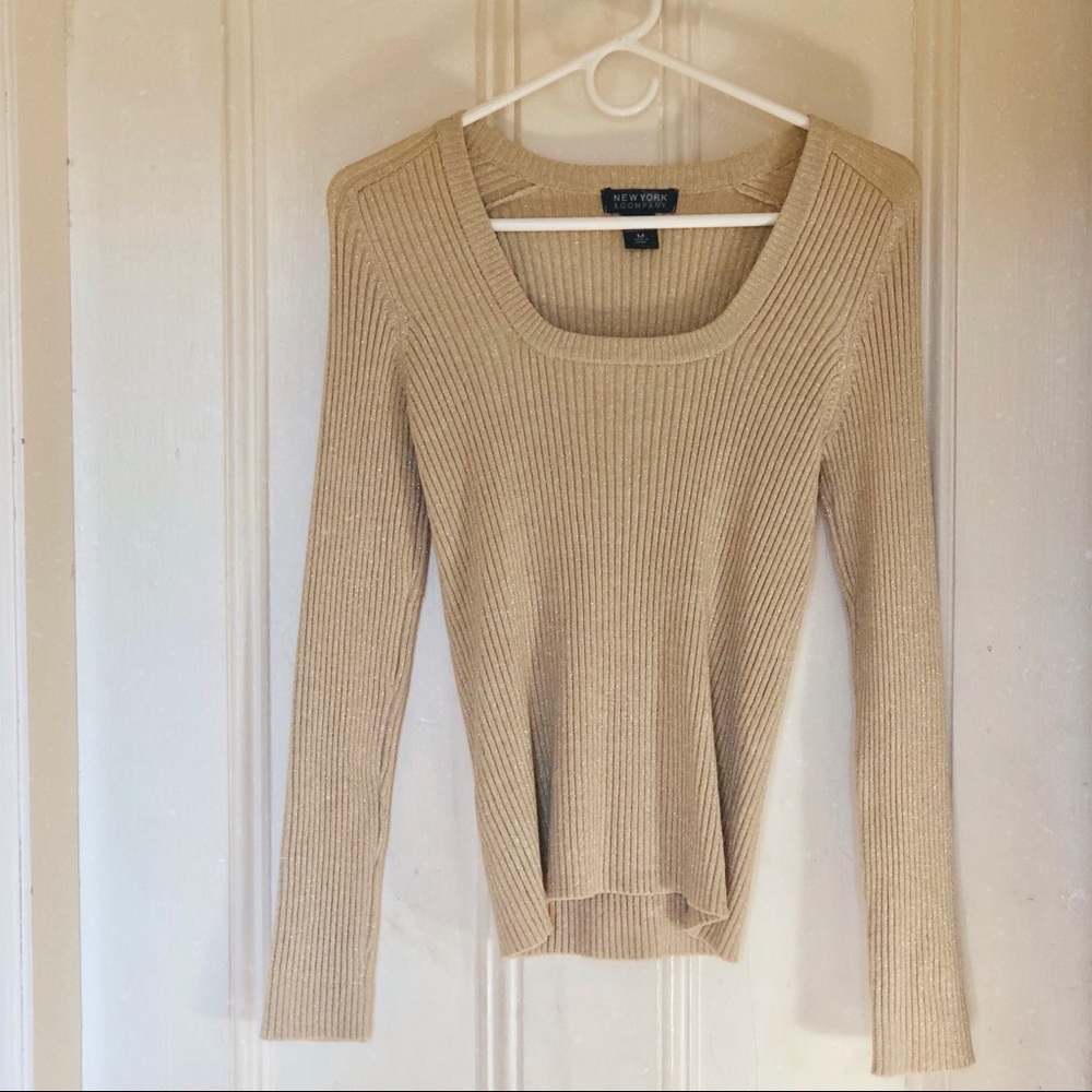 New York & Company gold stretchy top - medium